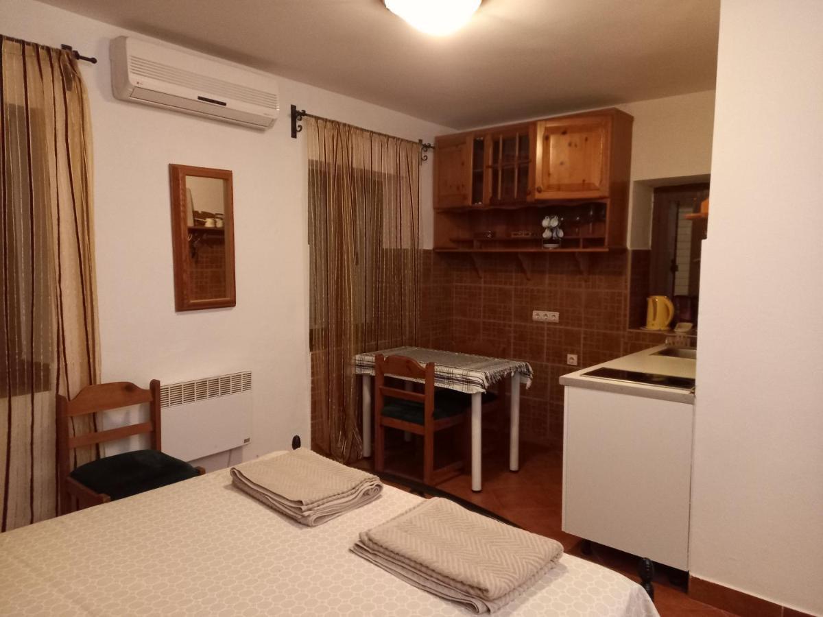 Apartment Katarina Risan Exteriér fotografie